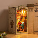 DIY Book Nook & Wonderland Floral Corner